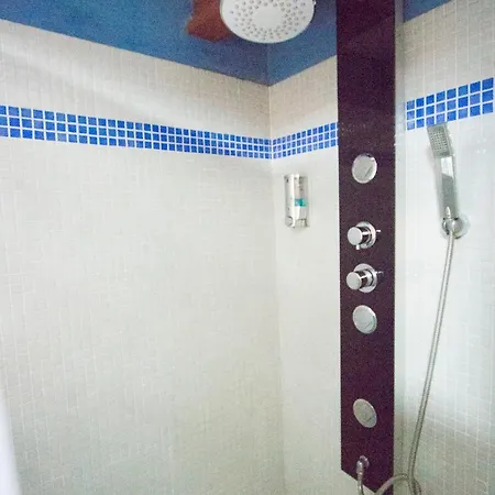 Vell Del Grau Villa Olost