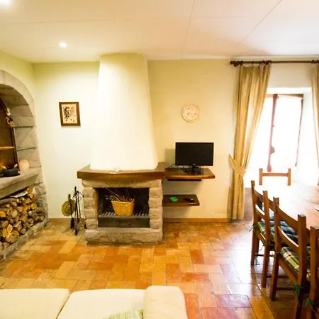 Vell Del Grau Villa *