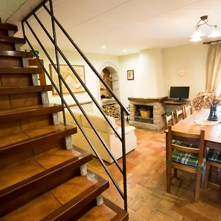 Vell Del Grau Villa Olost