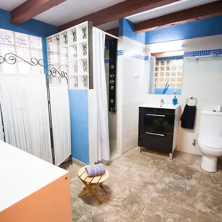 Vell Del Grau Villa Olost